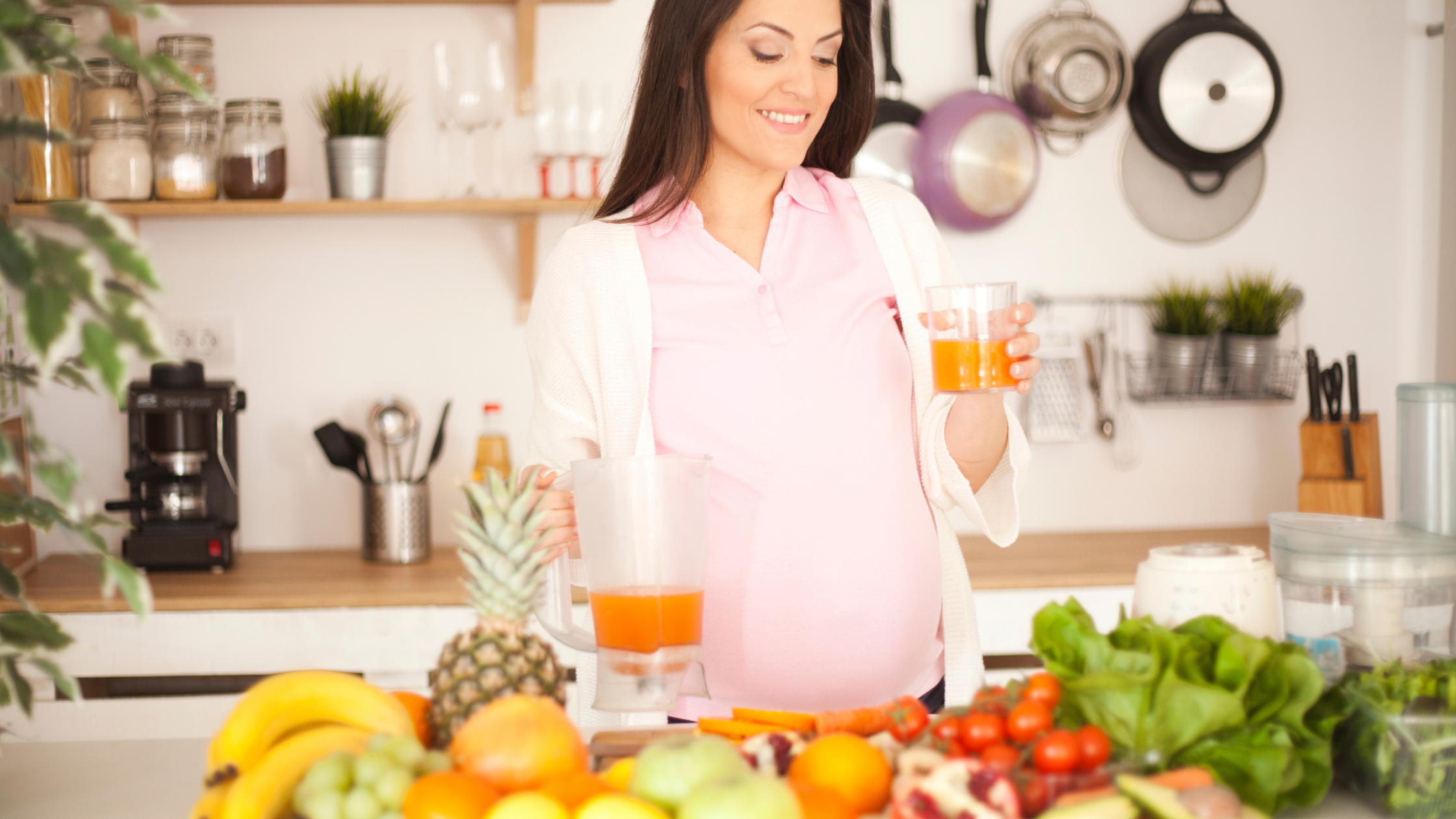 13 Powerful Pregnancy Smoothies Recipes for Pregnant Women